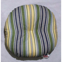 round cushion chair
